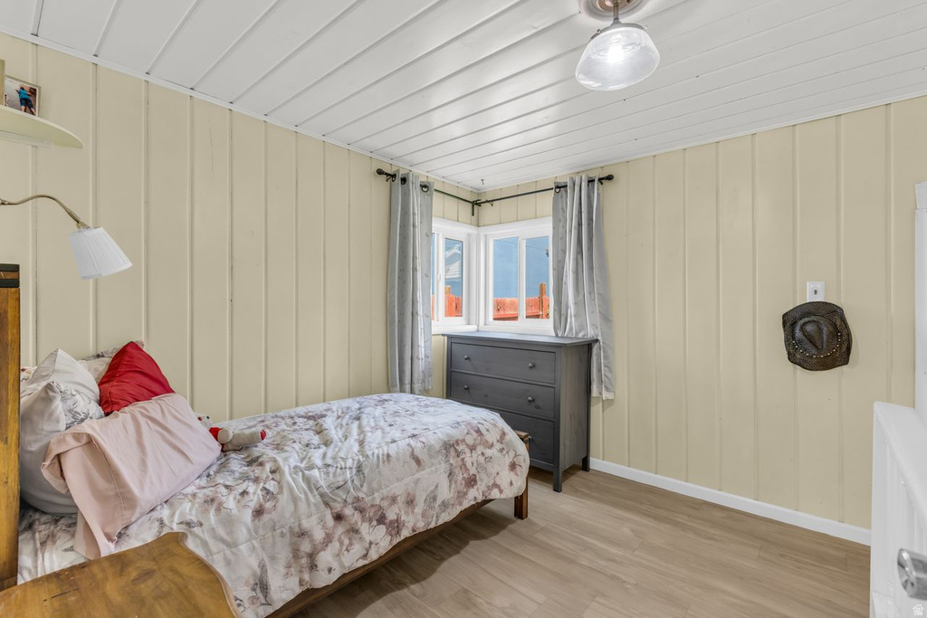 1131 E EMERSON AVE Salt Lake City, UT 84105