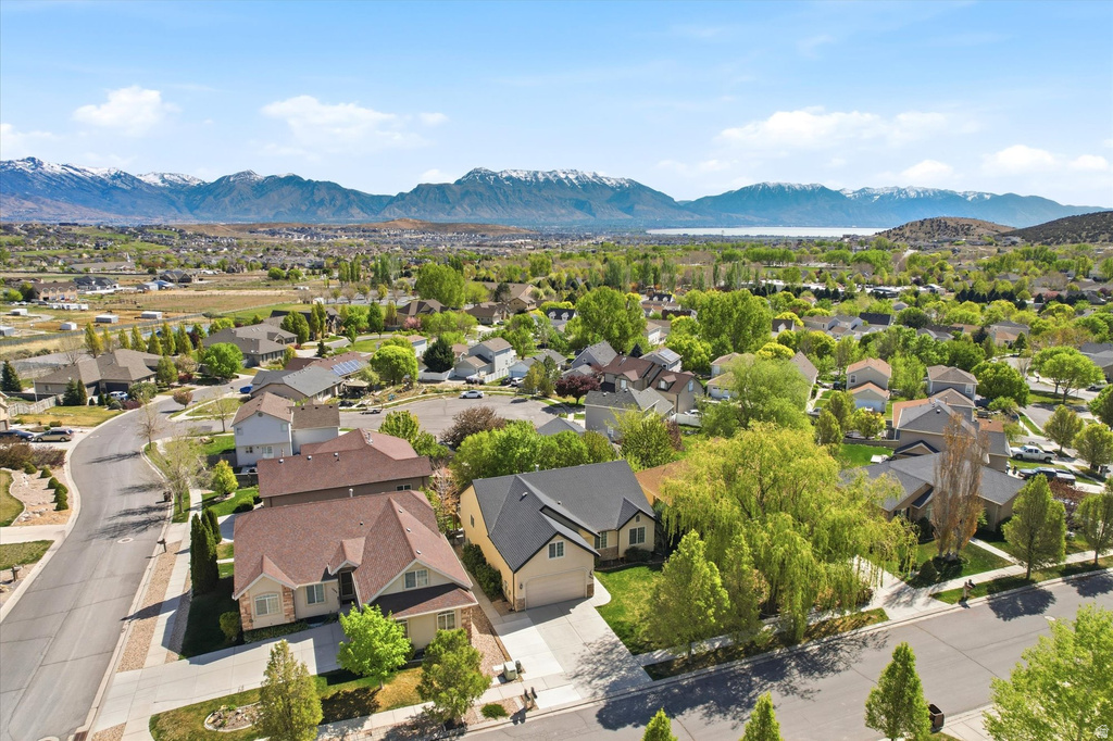 7884 N RUBY VALLEY DR Eagle Mountain, UT 84005