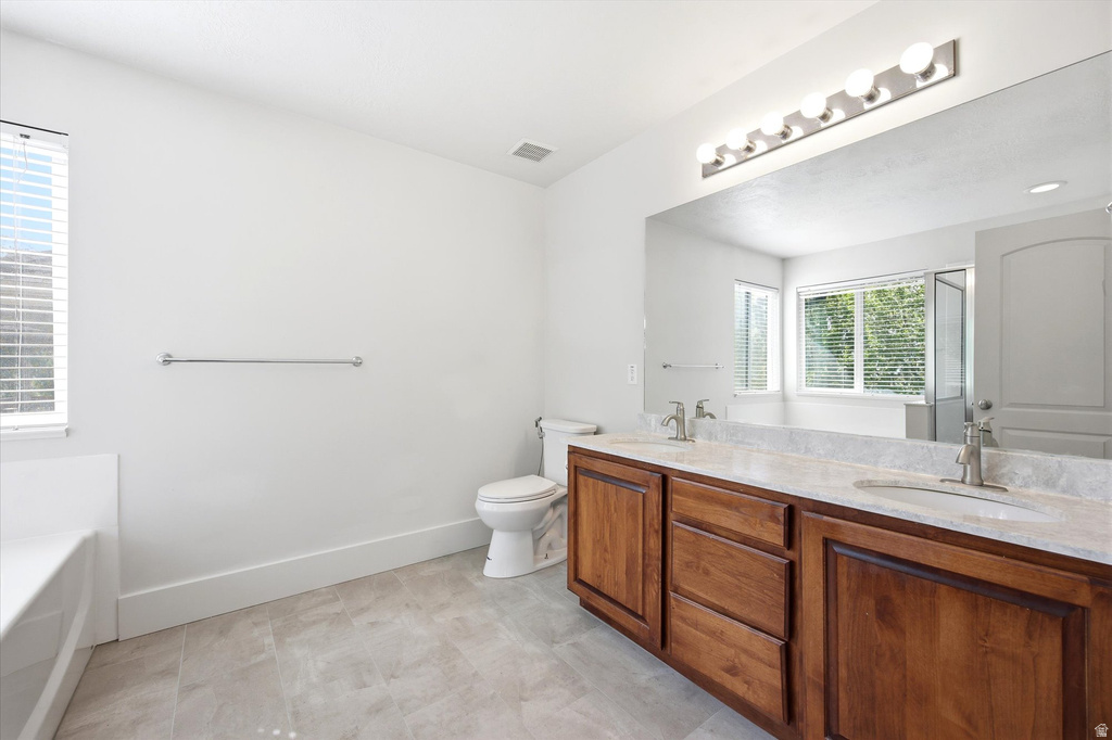 7884 N RUBY VALLEY DR Eagle Mountain, UT 84005