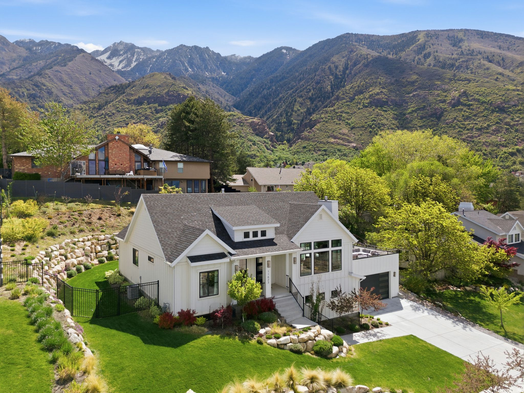 11623 S BROADVIEW WAY Sandy, UT 84092