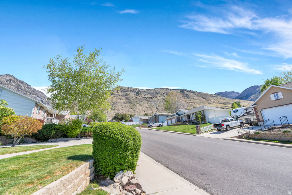 527 N 1180 E Pleasant Grove, UT 84062