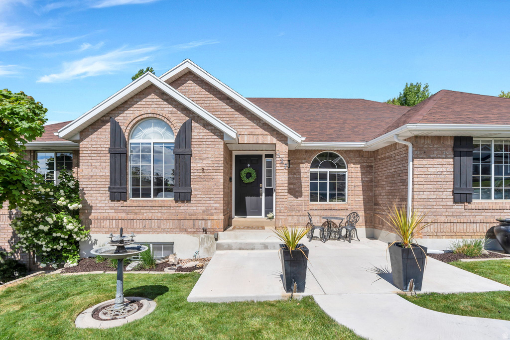 527 N 1180 E Pleasant Grove, UT 84062