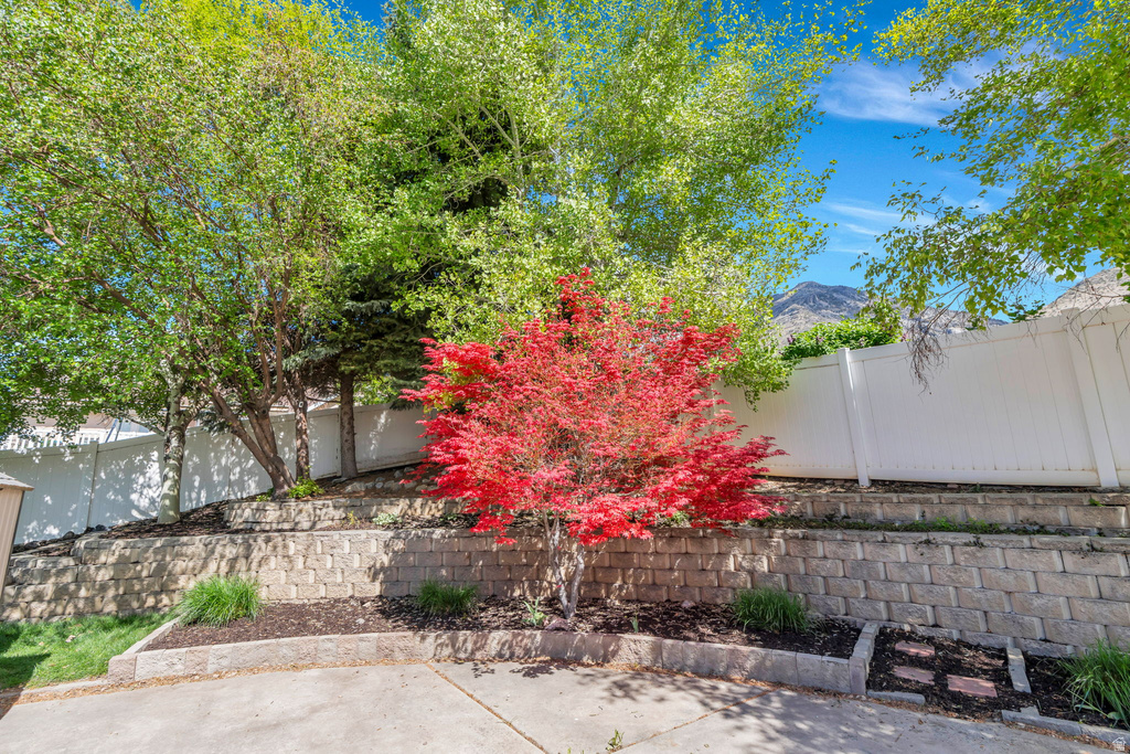 527 N 1180 E Pleasant Grove, UT 84062