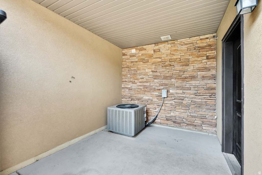 1179 W 100 S Springville, UT 84663