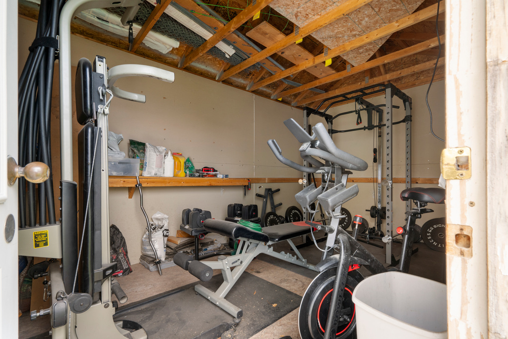 4224 W 5400 S Roy, UT 84067