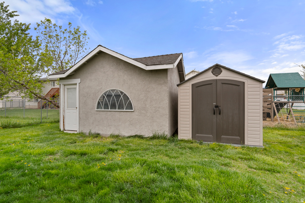 4224 W 5400 S Roy, UT 84067