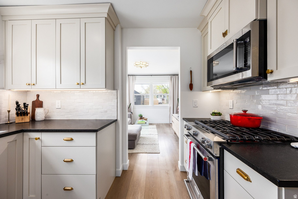 853 S LAKE ST Salt Lake City, UT 84105