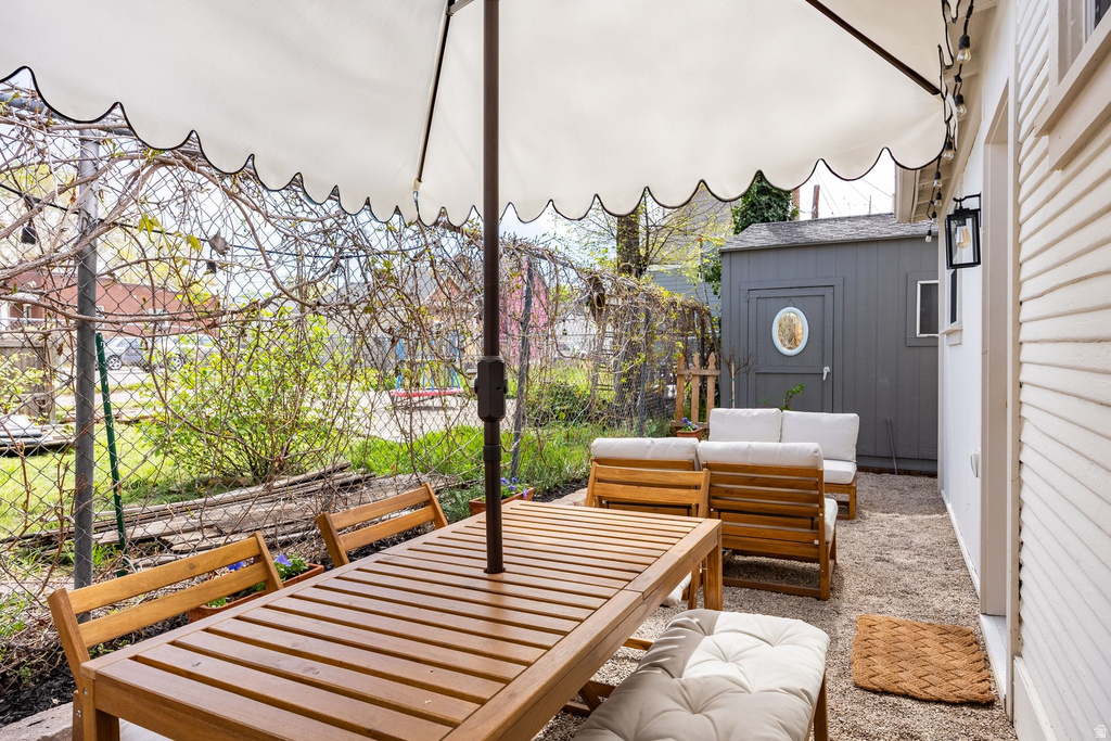 853 S LAKE ST Salt Lake City, UT 84105