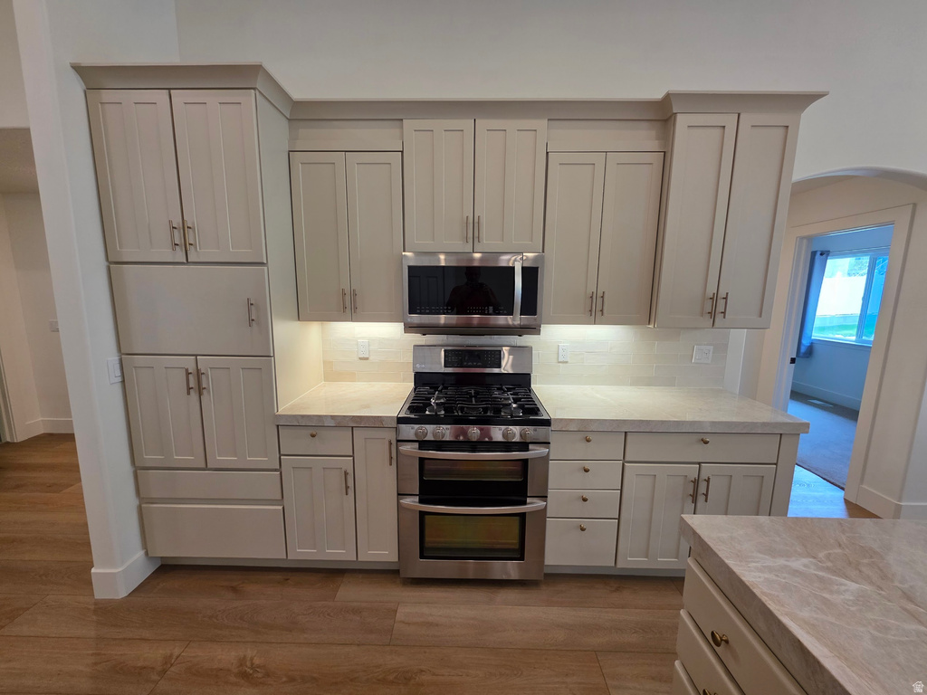 11176 S MIDAS TRAIL RD South Jordan, UT 84095