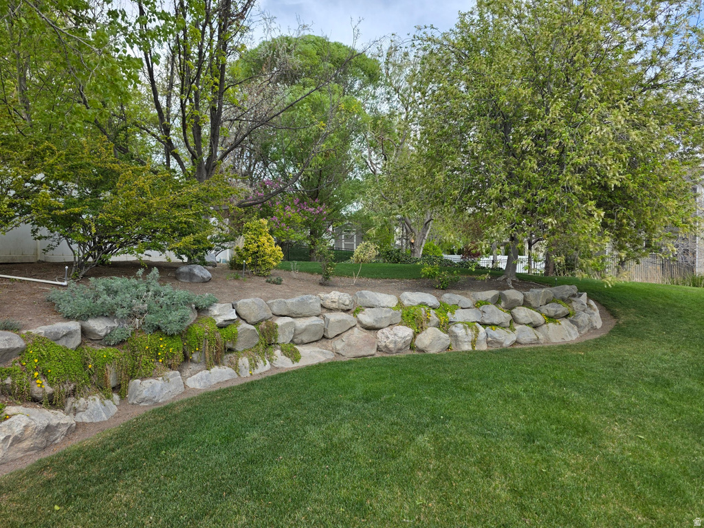 11176 S MIDAS TRAIL RD South Jordan, UT 84095