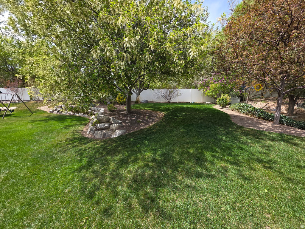 11176 S MIDAS TRAIL RD South Jordan, UT 84095