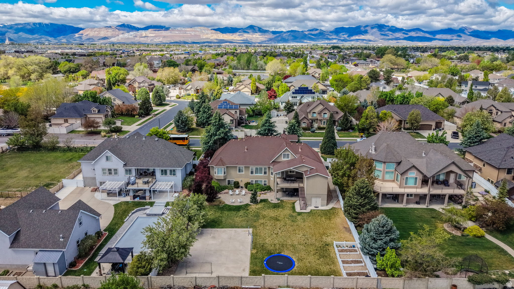10257 S MCKINLEY PARK LN South Jordan, UT 84095