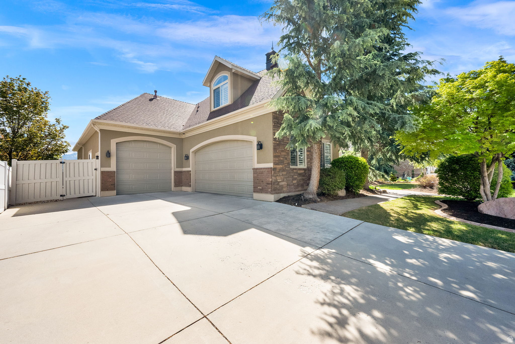 10257 S MCKINLEY PARK LN South Jordan, UT 84095