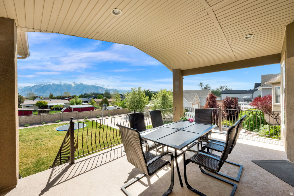 10257 S MCKINLEY PARK LN South Jordan, UT 84095