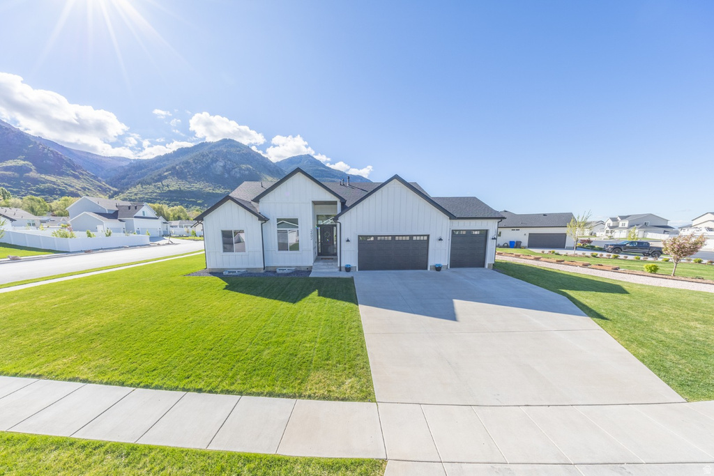2492 N 1100 E North Ogden, UT 84414