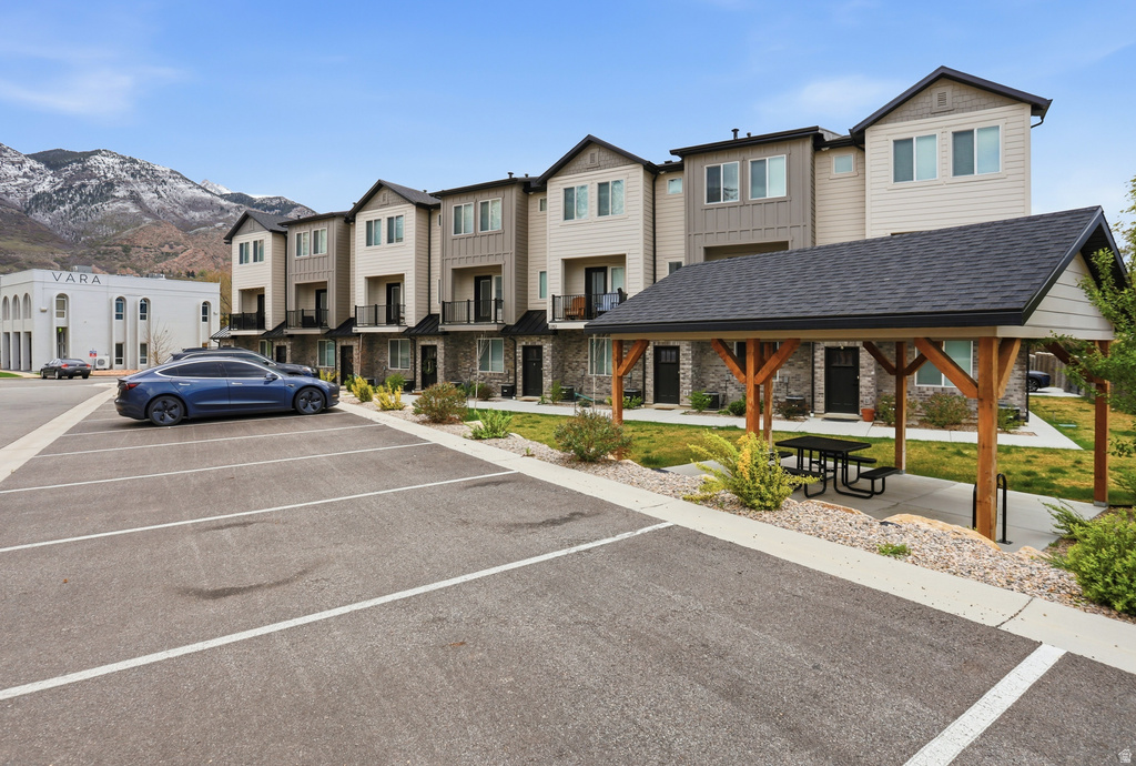 1298 E 1640 S Ogden, UT 84404