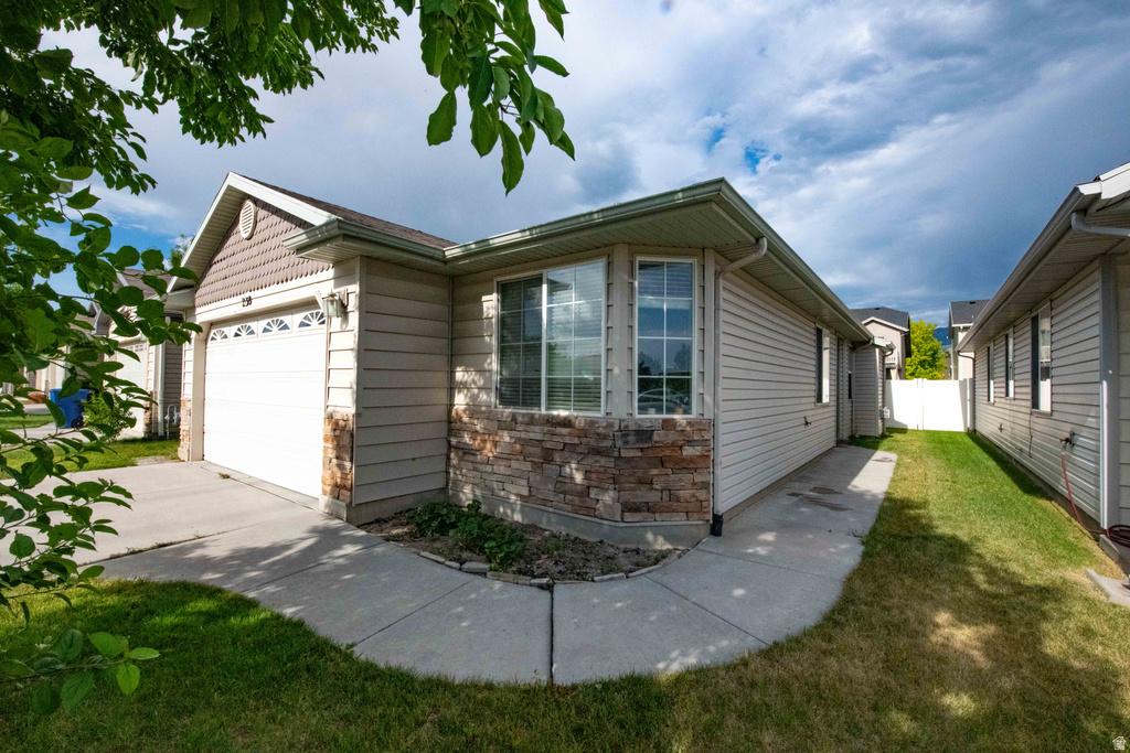 238 N CALEB DR North Salt Lake, UT 84054