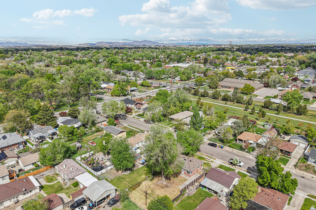 849 W MONTAGUE AVE Salt Lake City, UT 84104