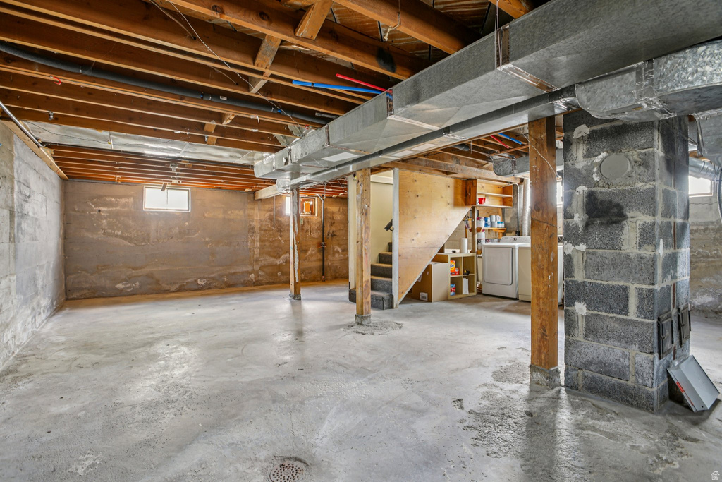 849 W MONTAGUE AVE Salt Lake City, UT 84104