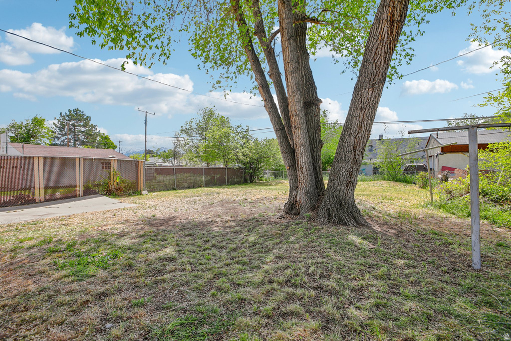 849 W MONTAGUE AVE Salt Lake City, UT 84104