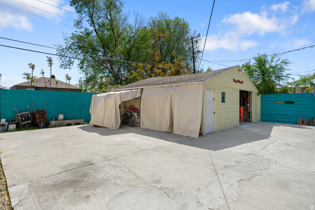 24 E LOUISE AVE South Salt Lake, UT 84115