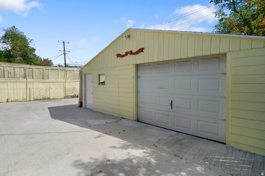 24 E LOUISE AVE South Salt Lake, UT 84115