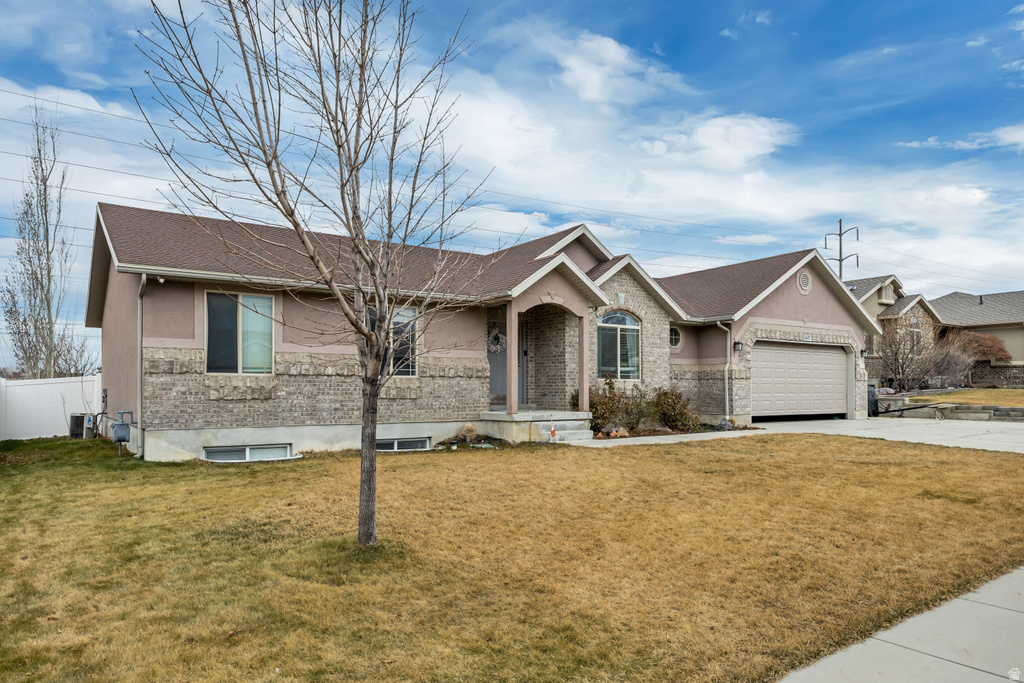 4637 W MOOSE HORN CT West Jordan, UT 84088