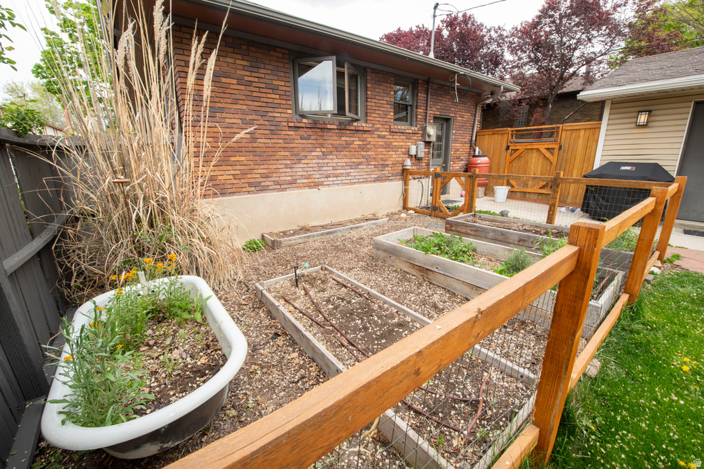 1414 E SHERMAN AVE Salt Lake City, UT 84105