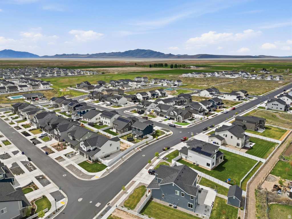 2927 S 2600 W Syracuse, UT 84075