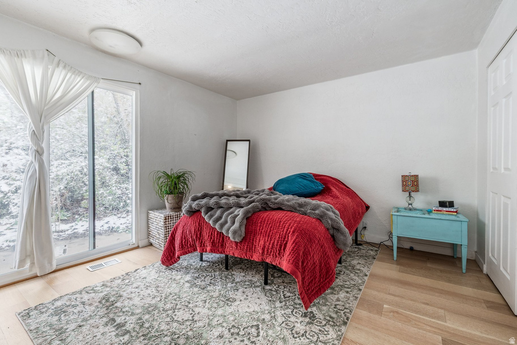 6715 E QUARTER MILE RD Salt Lake City, UT 84108