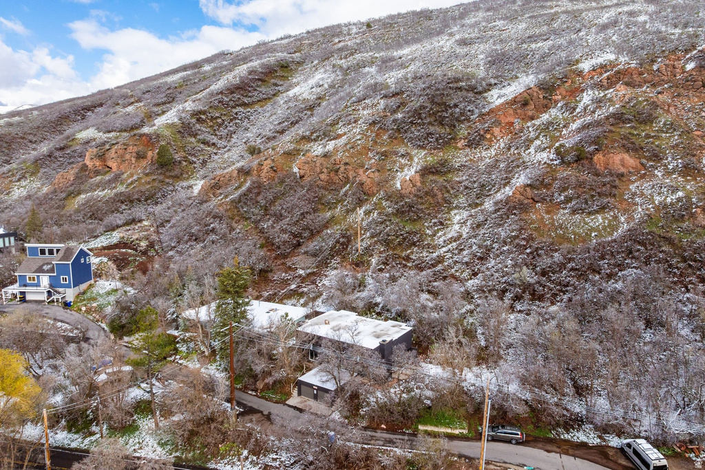 6715 E QUARTER MILE RD Salt Lake City, UT 84108