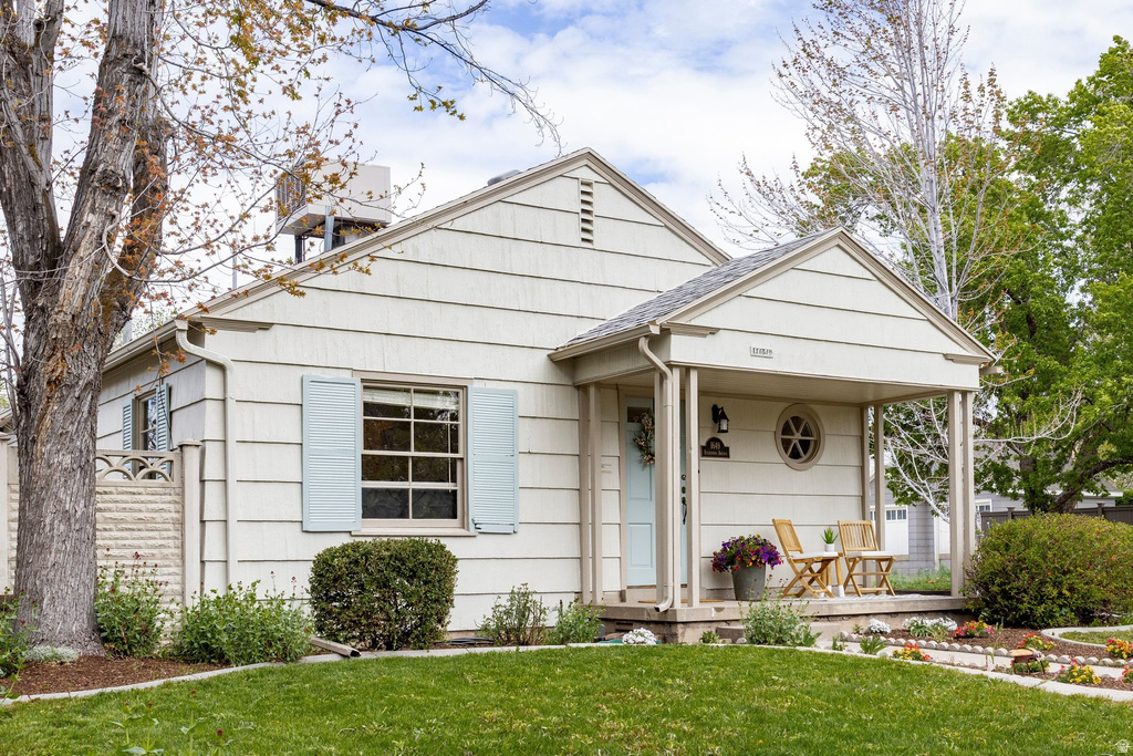 1649 E STRATFORD AVE Salt Lake City, UT 84106