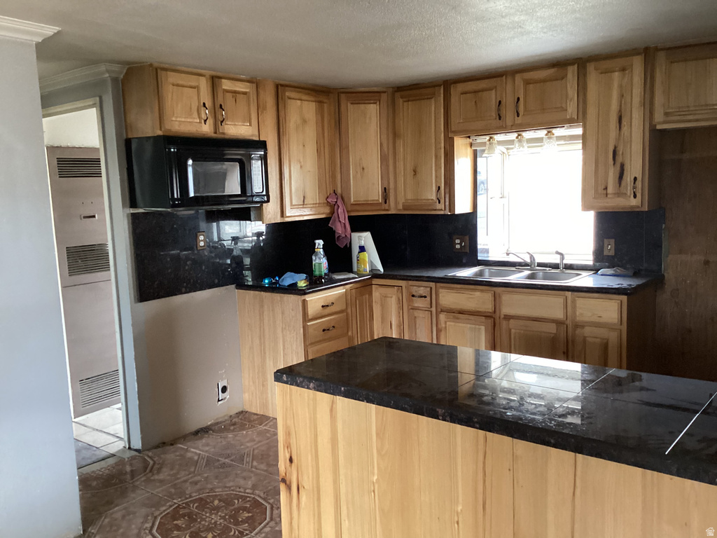 684 W FLEETWOOD DR Tooele, UT 84074