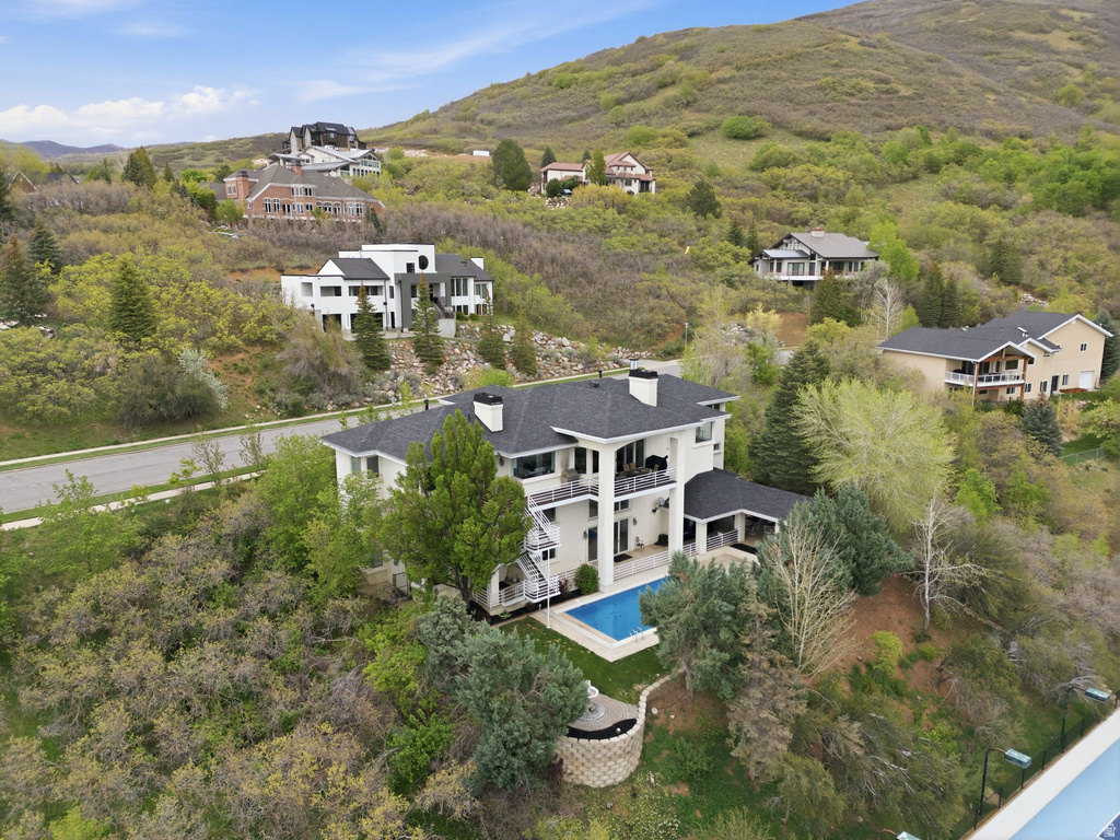 1878 E RIDGEPOINT DR Bountiful, UT 84010