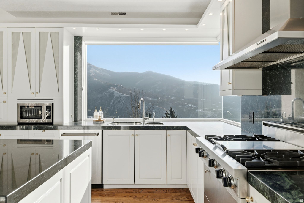 1878 E RIDGEPOINT DR Bountiful, UT 84010