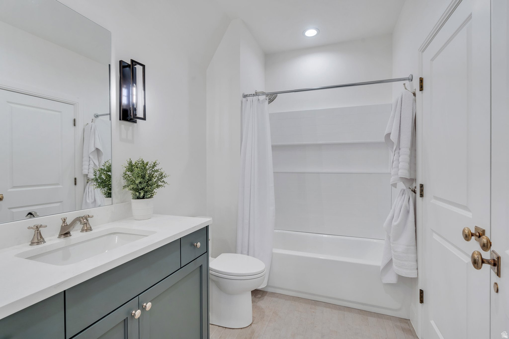 16 W STILLWATER ST #150 Vineyard, UT 84059
