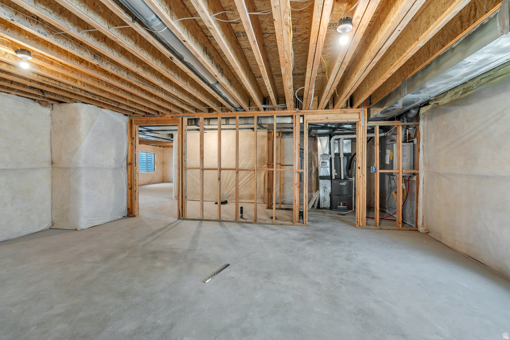 16 W STILLWATER ST #150 Vineyard, UT 84059