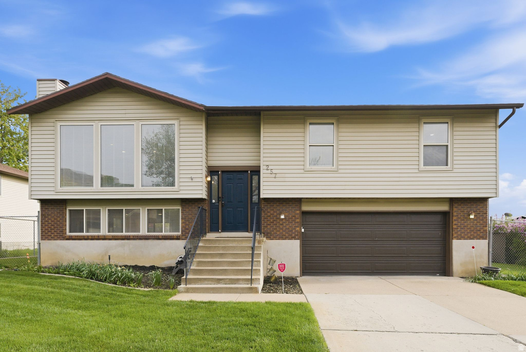 257 W 1125 N Centerville, UT 84014