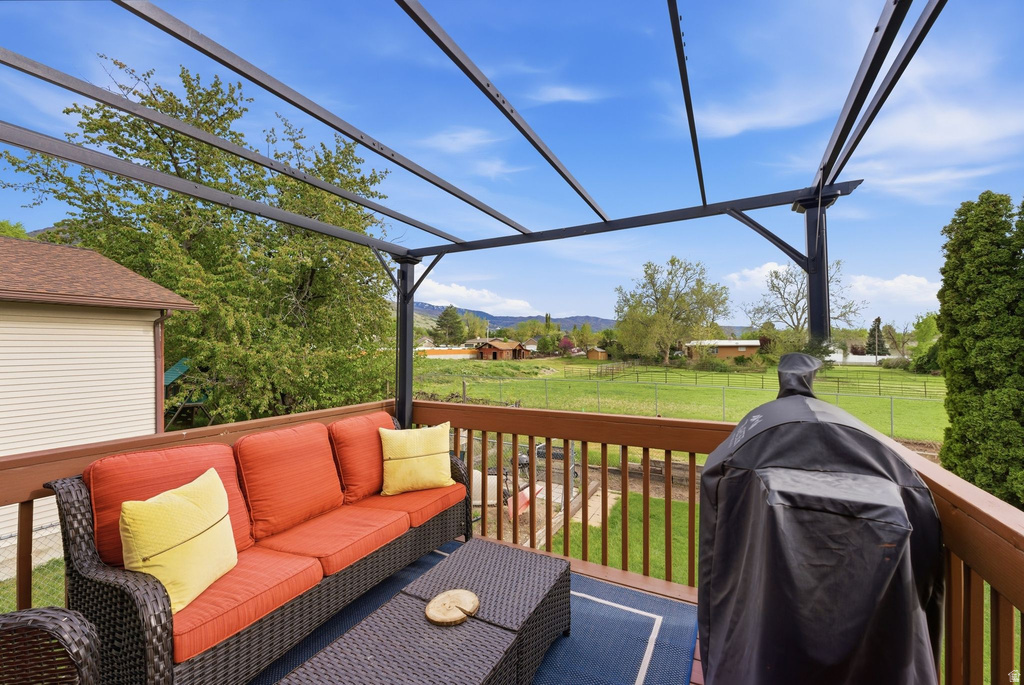 257 W 1125 N Centerville, UT 84014