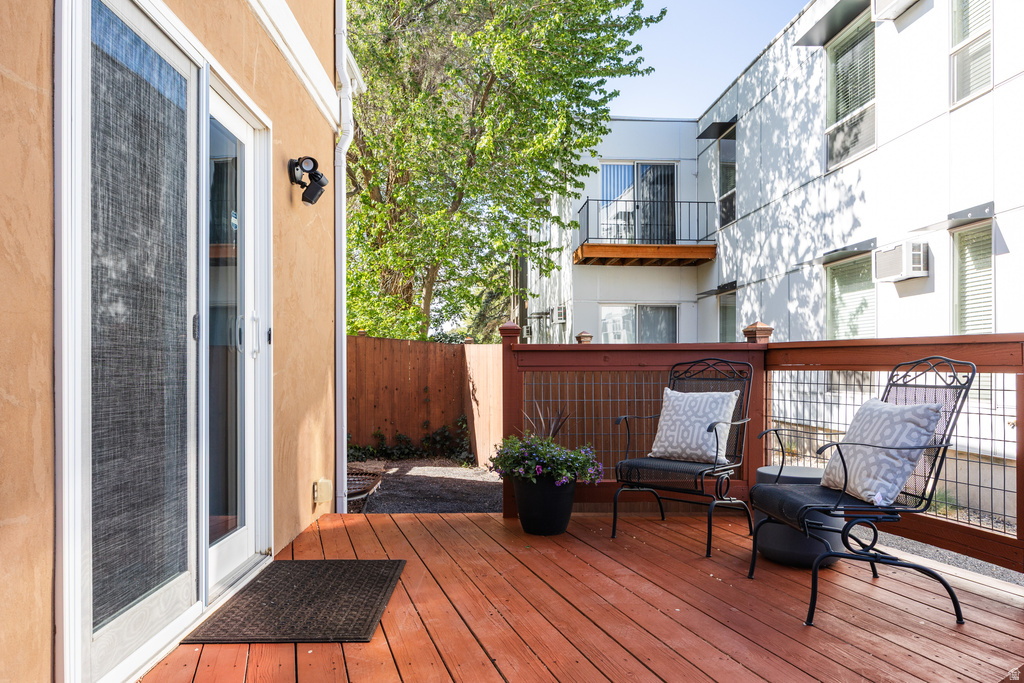 667 N WALL ST Salt Lake City, UT 84103