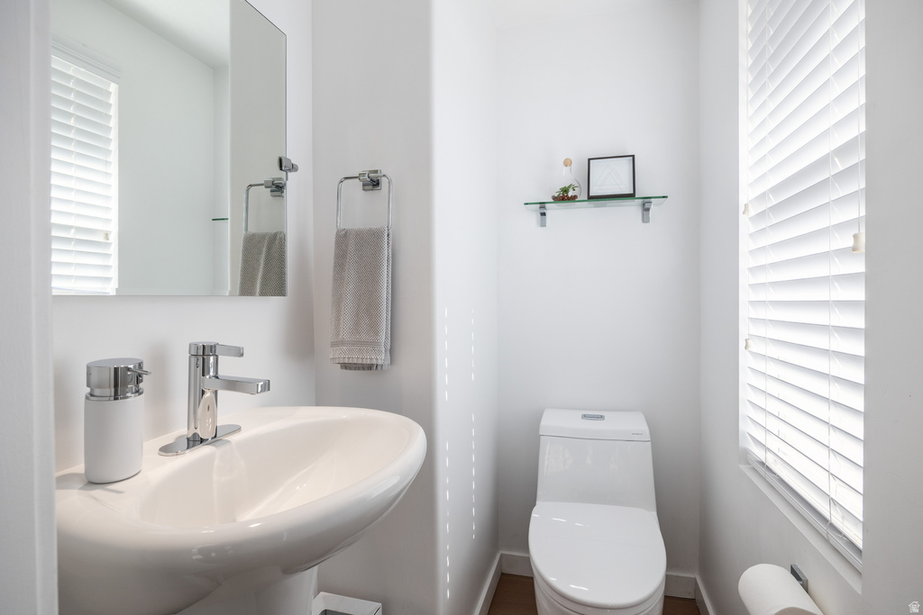 667 N WALL ST Salt Lake City, UT 84103