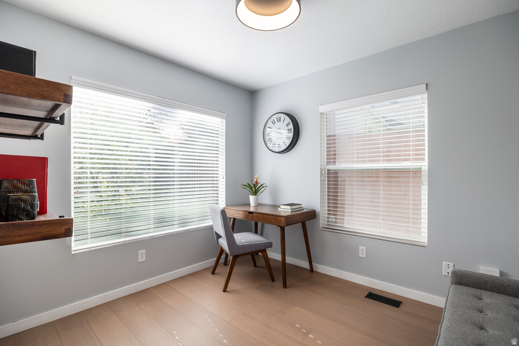 667 N WALL ST Salt Lake City, UT 84103