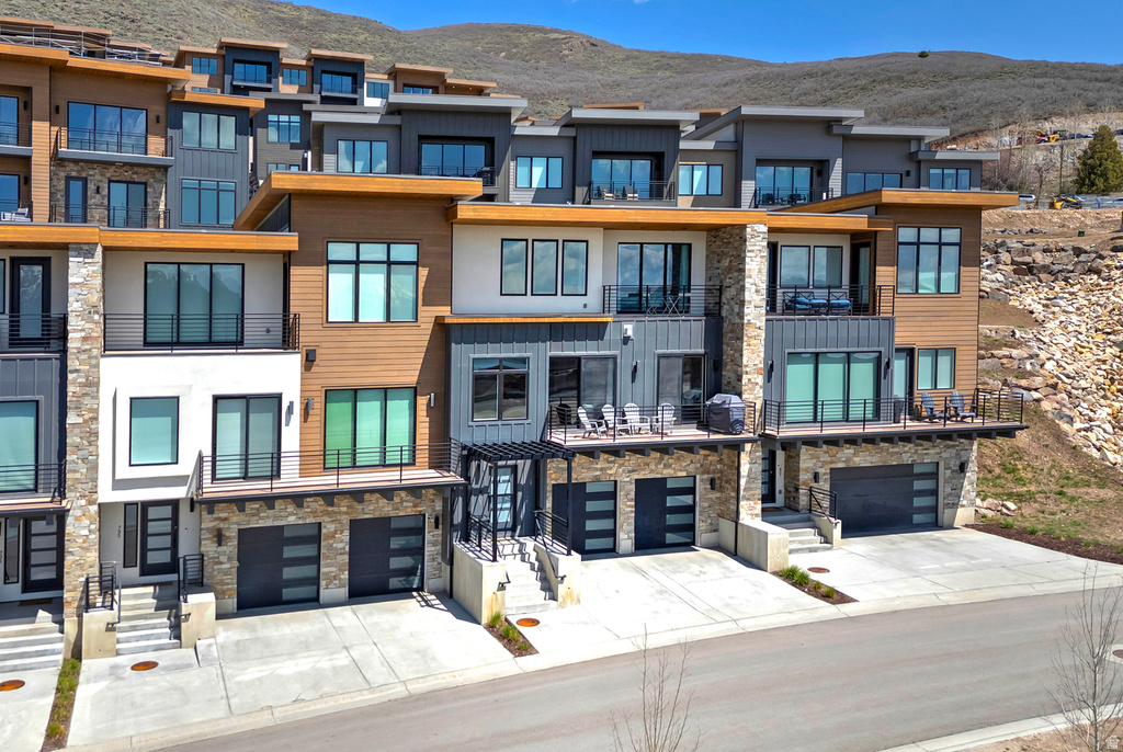 801 E KLAIM DR DR Hideout, UT 84036