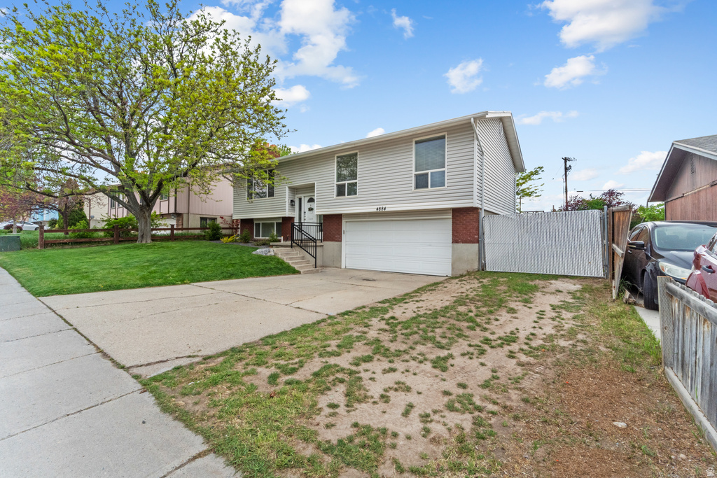 4884 S HUNTINGTON RD Taylorsville, UT 84129