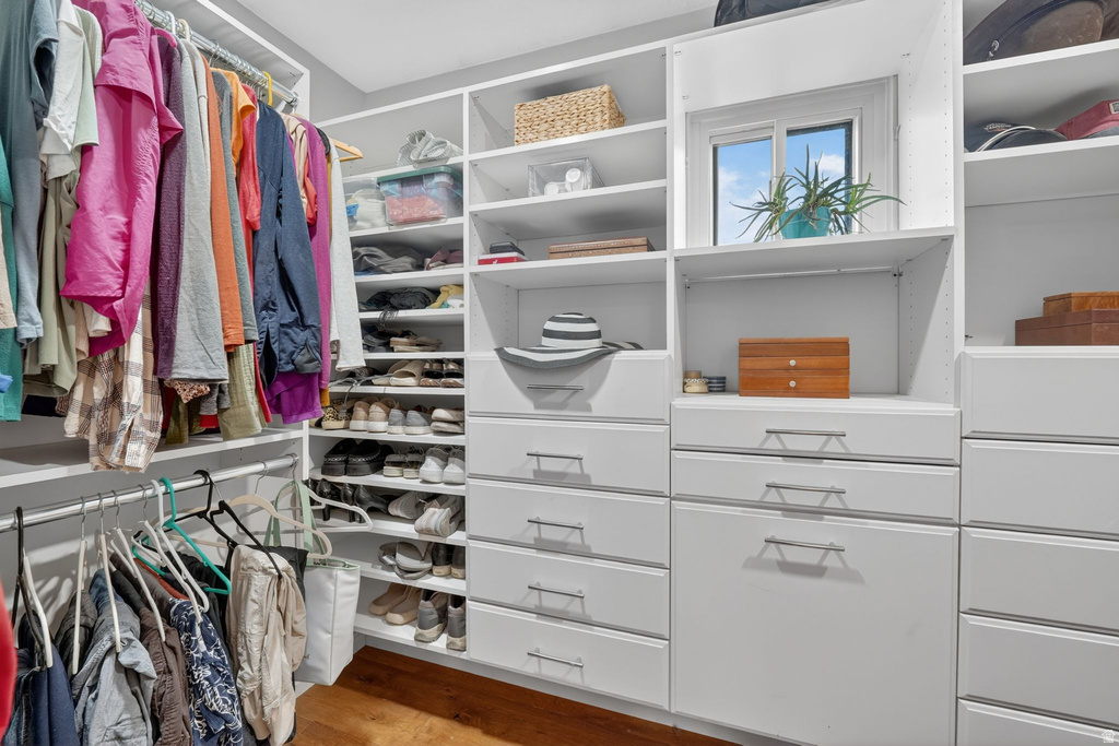 11038 S LONGDALE CIR Sandy, UT 84092