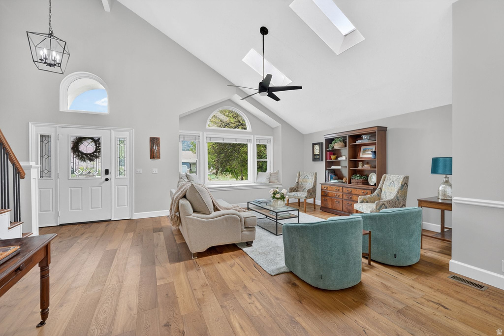 11038 S LONGDALE CIR Sandy, UT 84092