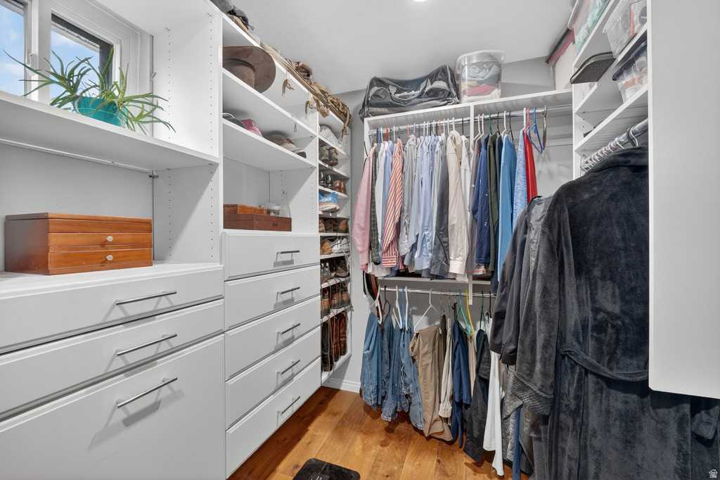 11038 S LONGDALE CIR Sandy, UT 84092