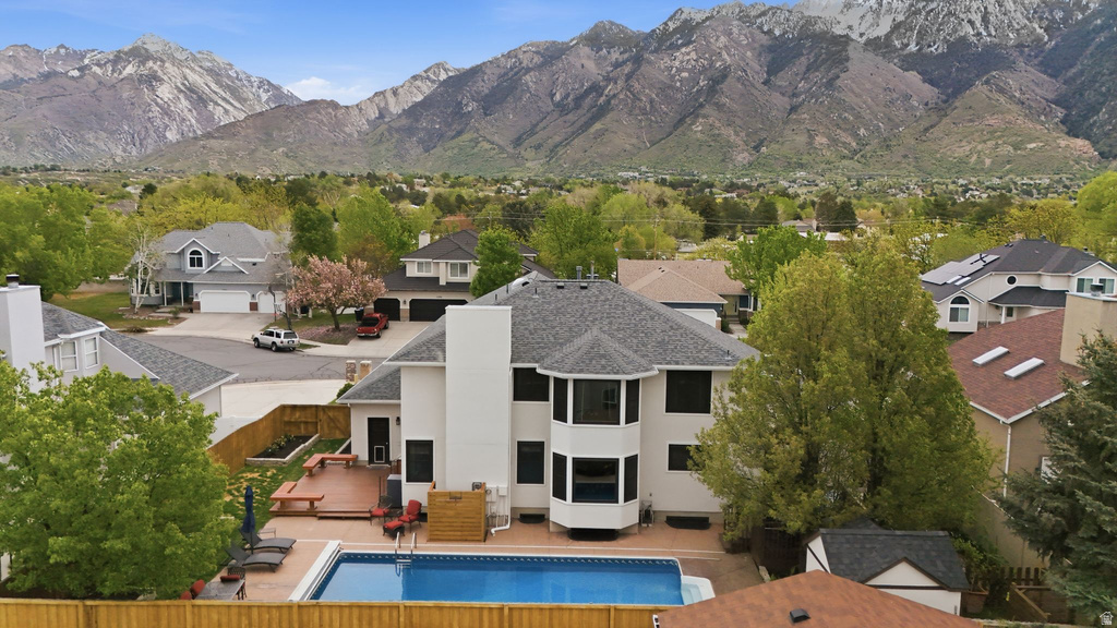 11038 S LONGDALE CIR Sandy, UT 84092