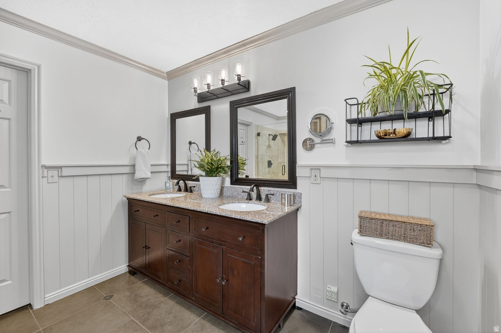 11038 S LONGDALE CIR Sandy, UT 84092