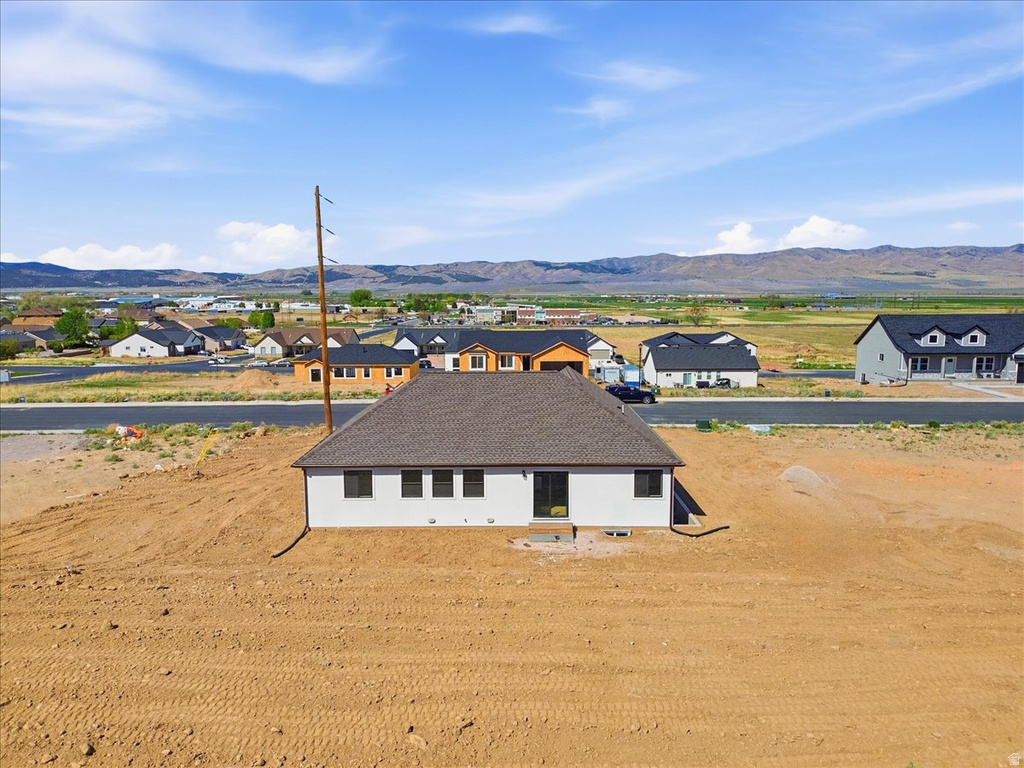1552 N 250 E Nephi, UT 84648